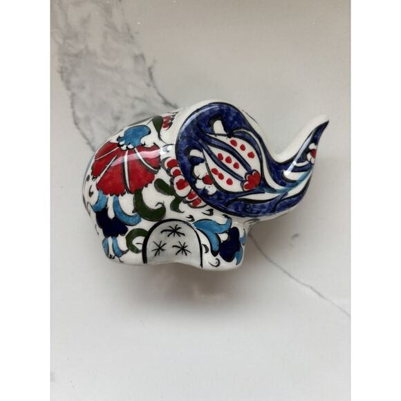 Hand Made Ceramic Elephant Floral Blue Red Green 5 in - Picture 1 of 9